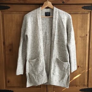 Abercrombie Oatmeal Heather Cardigan with Alpaca